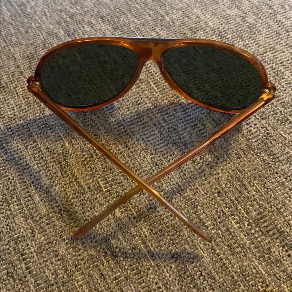 Retro Tortoiseshell Sunglasses - image 3